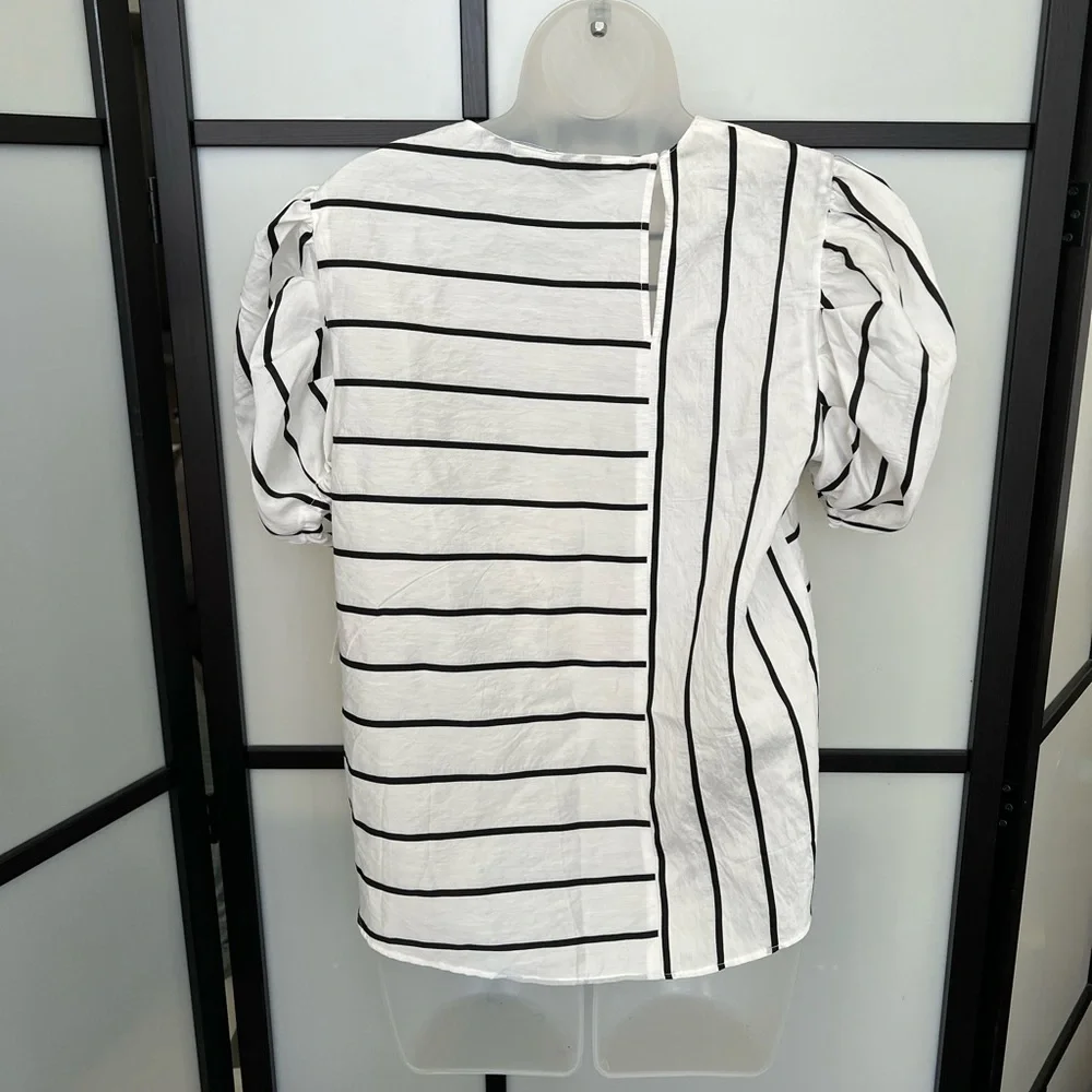NWT Zara Puff Short Sleeve Top Blouse Medium